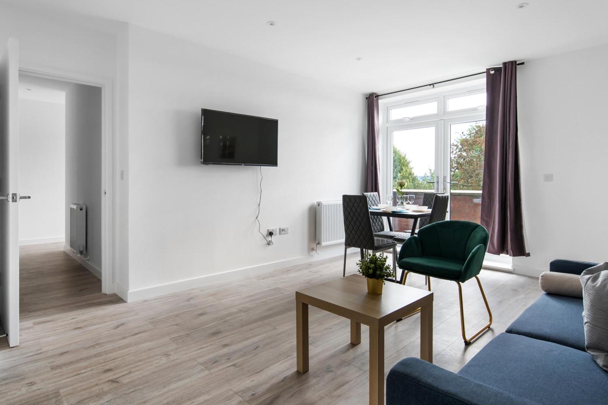 Livestay-Modern Apartments Building In Aylesbury アリスバーリー エクステリア 写真